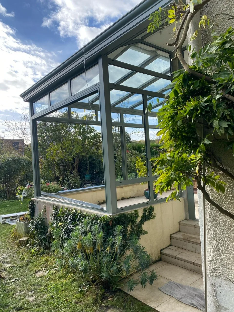 Réalisation d'une pergola en fer forgé